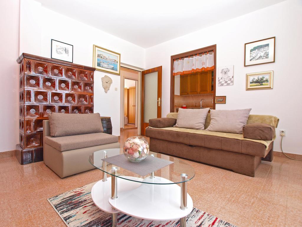 Apartment Snezana 1200 Fazana Exterior photo